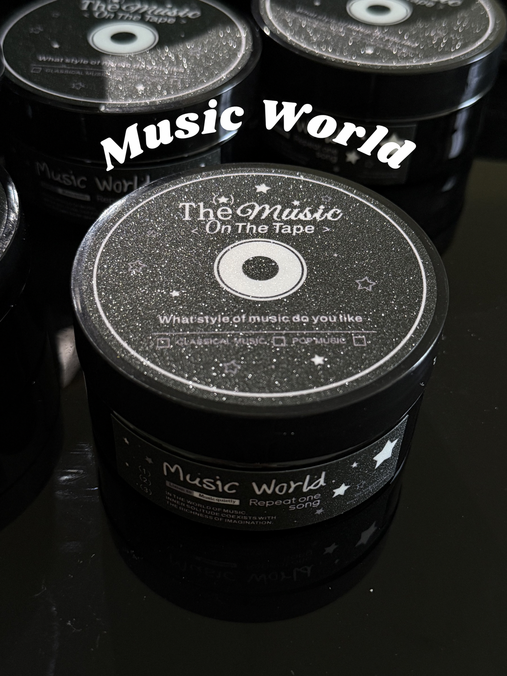 🎵Music World slime is perfect for inflating. It produces a large amount of bubbles, and the bubbles are very dense and soft. It’s ideal for those who love big, fluffy bubble textures